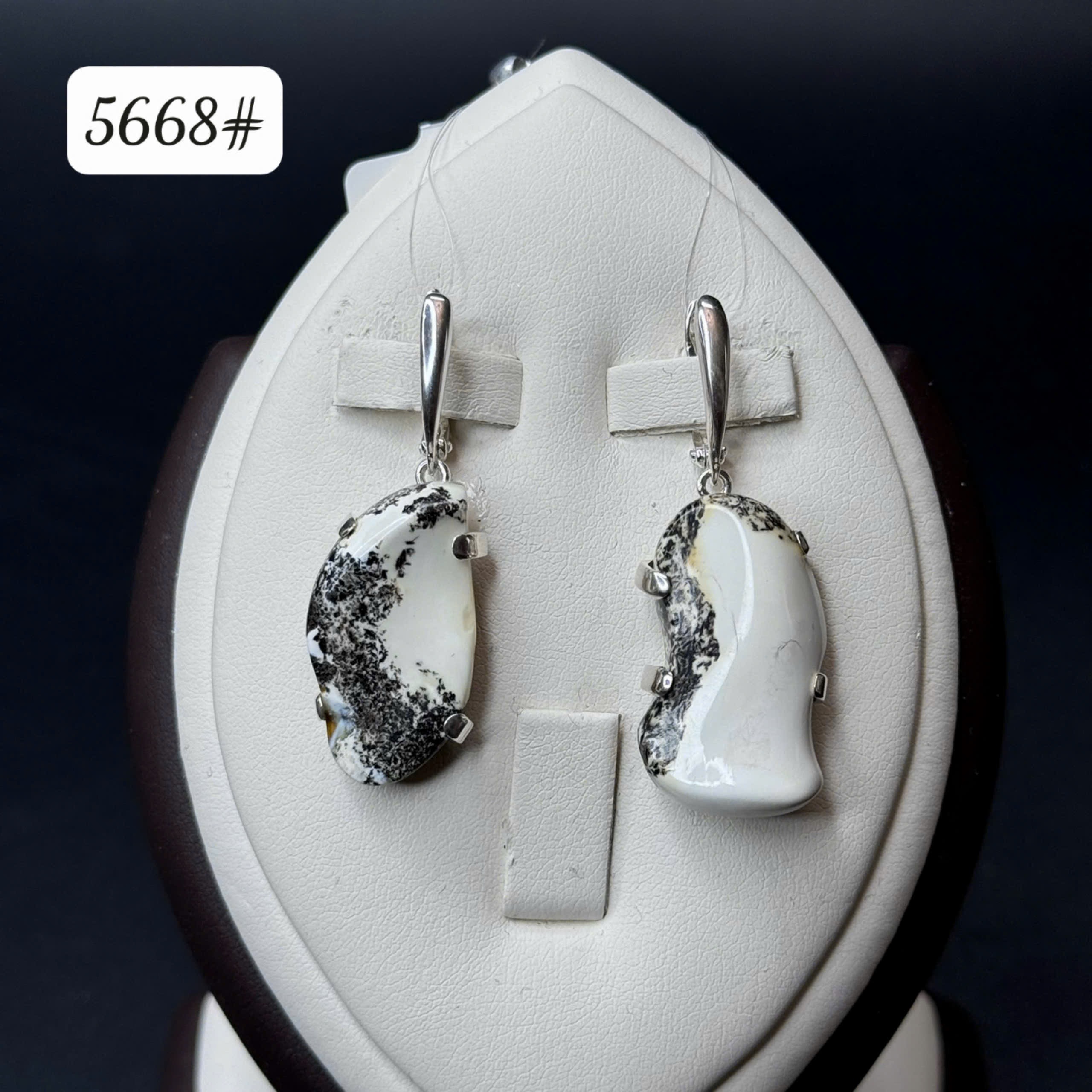 Hoa tai rêu bạch ánh xanh 5668
