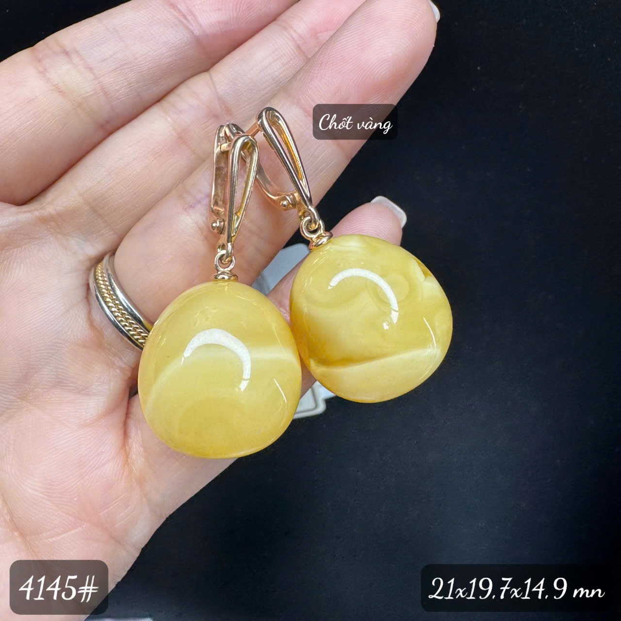 Khuyên tai hoàng gia chốt vàng 4145