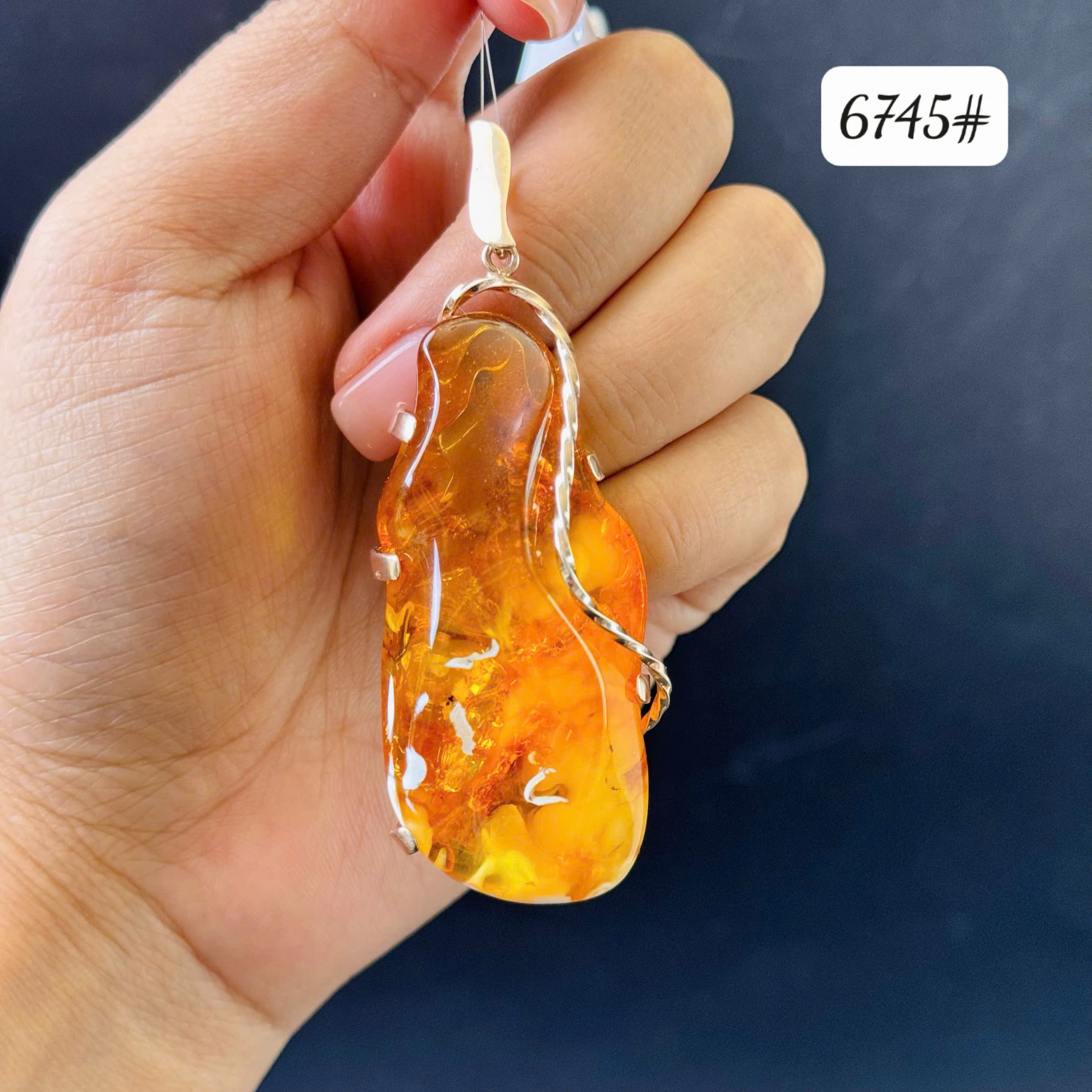 Mặt dây conarg 6745