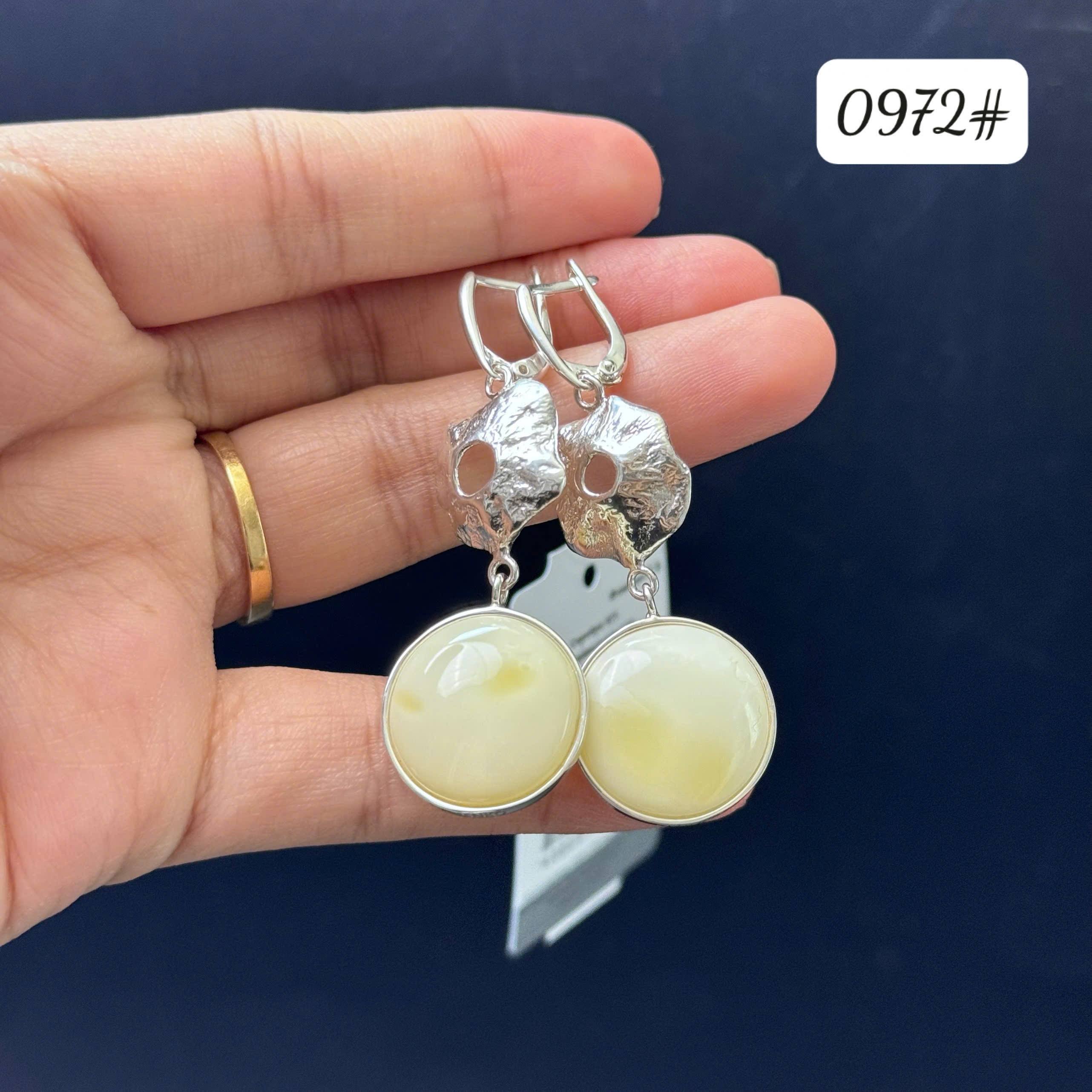 Bông tai bạc trắng sữa 0972