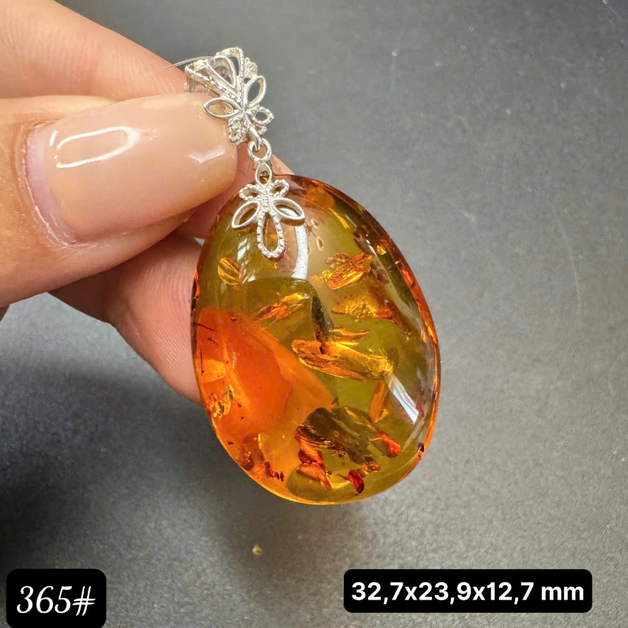 Mặt dây nở hoa chốt bạc 365