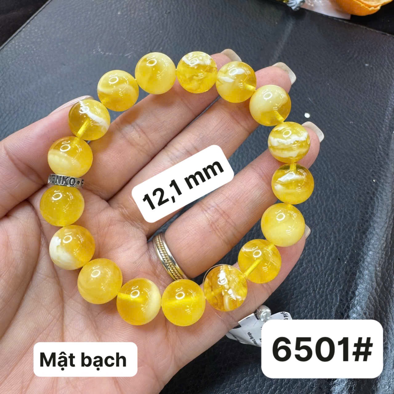 Lắc tay mật pha bạch 6501
