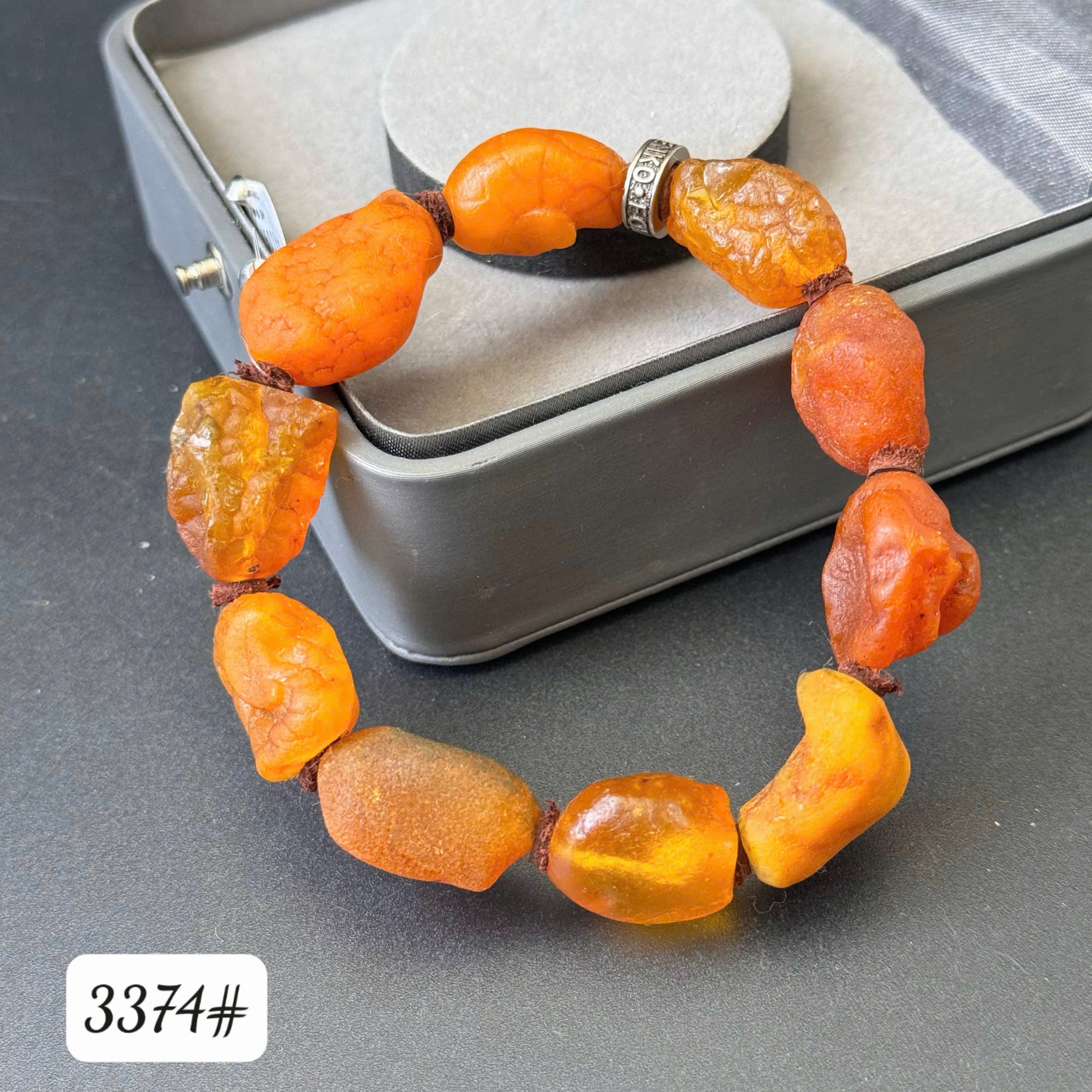 Lắc tay giọt 3374