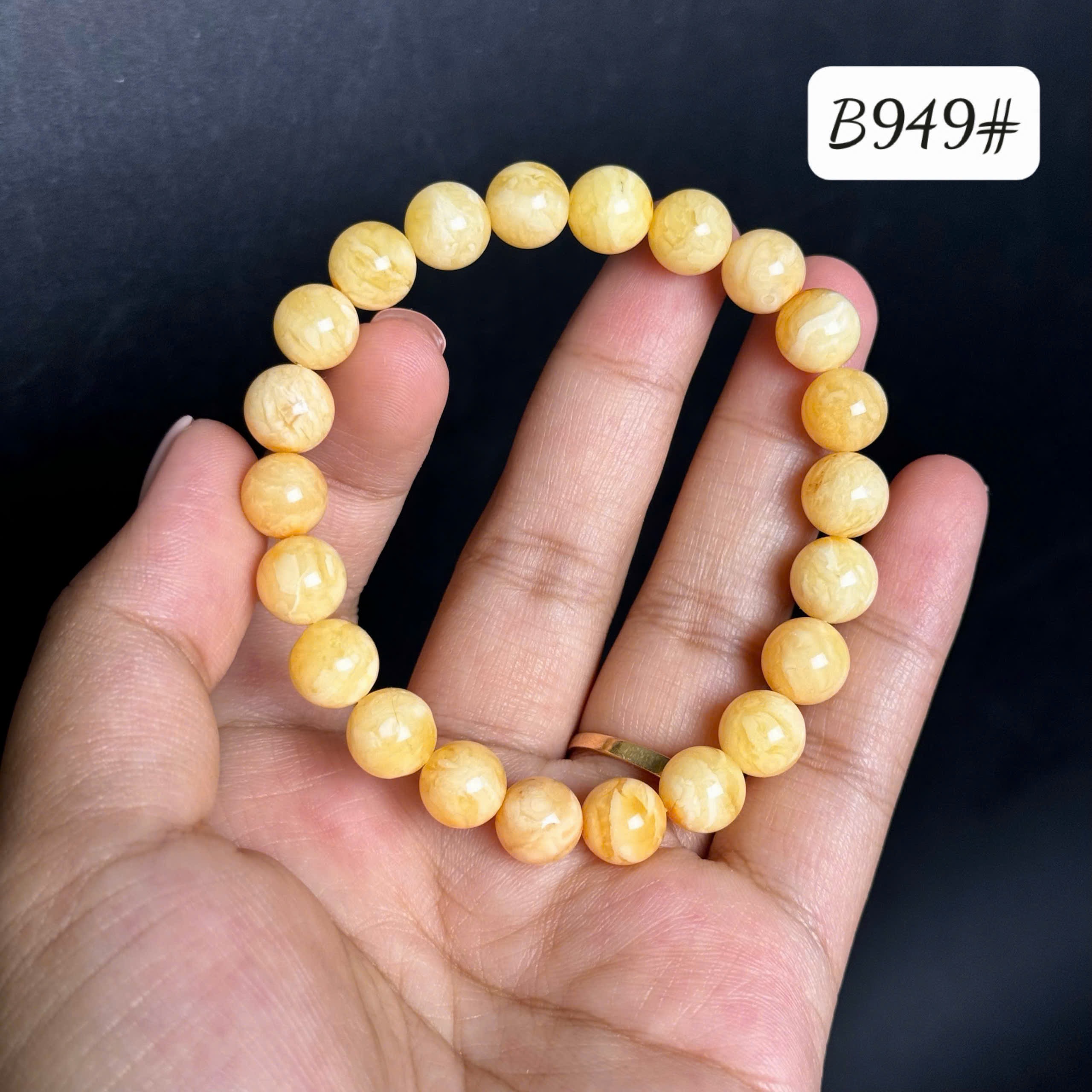 Lắc tay vân hoàng gia B949