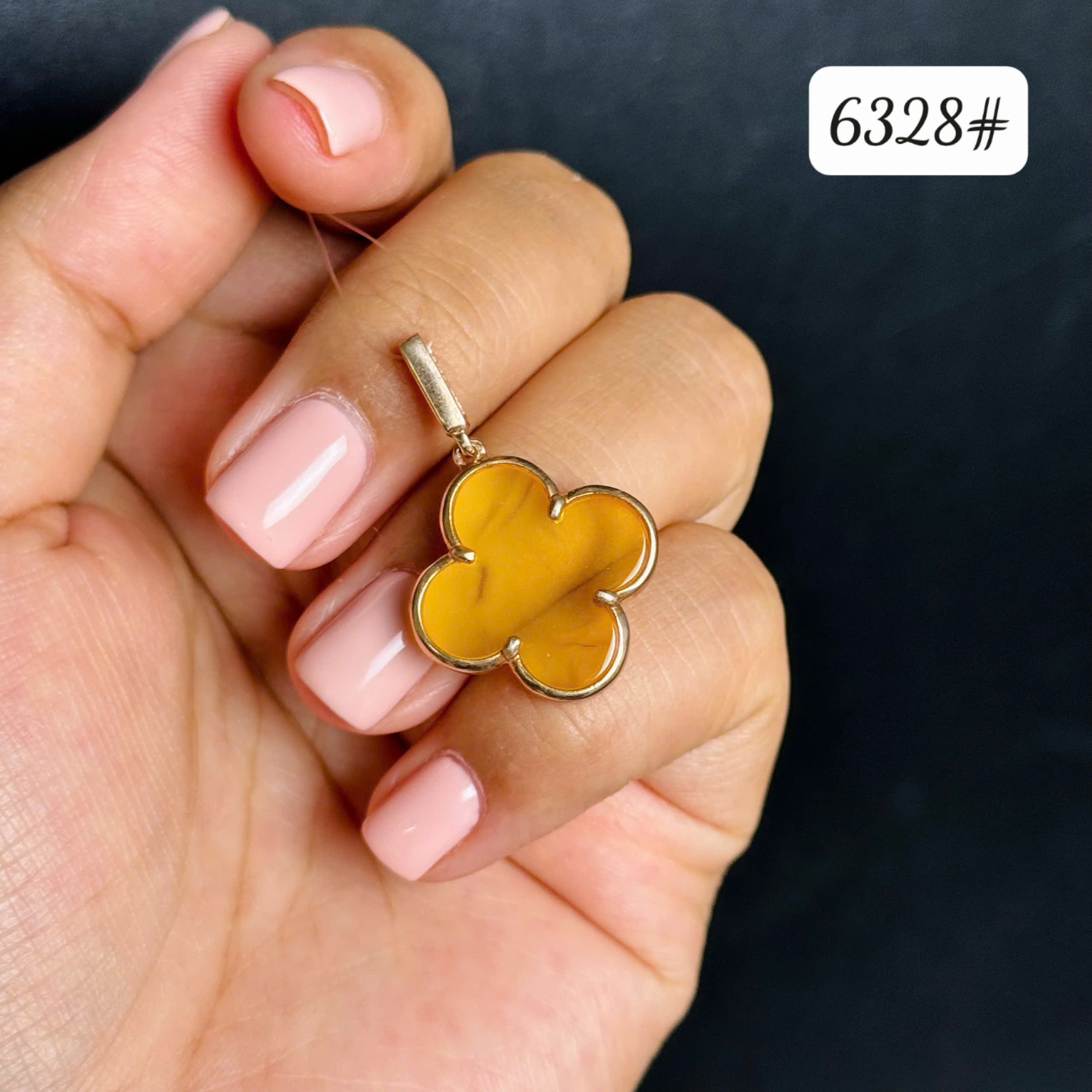 Mặt dây hoàng gia 6328