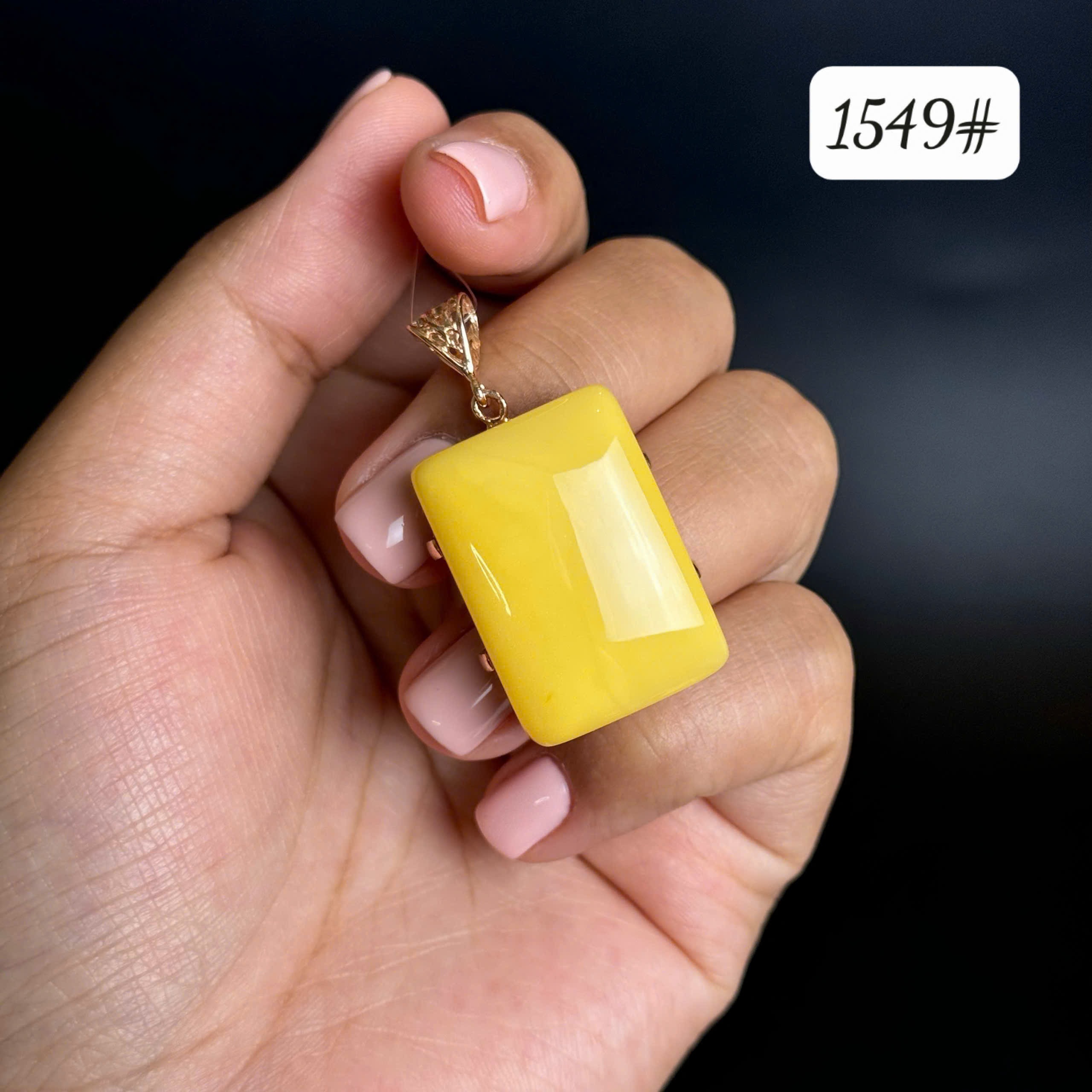 Mặt dây tứ phương 1549