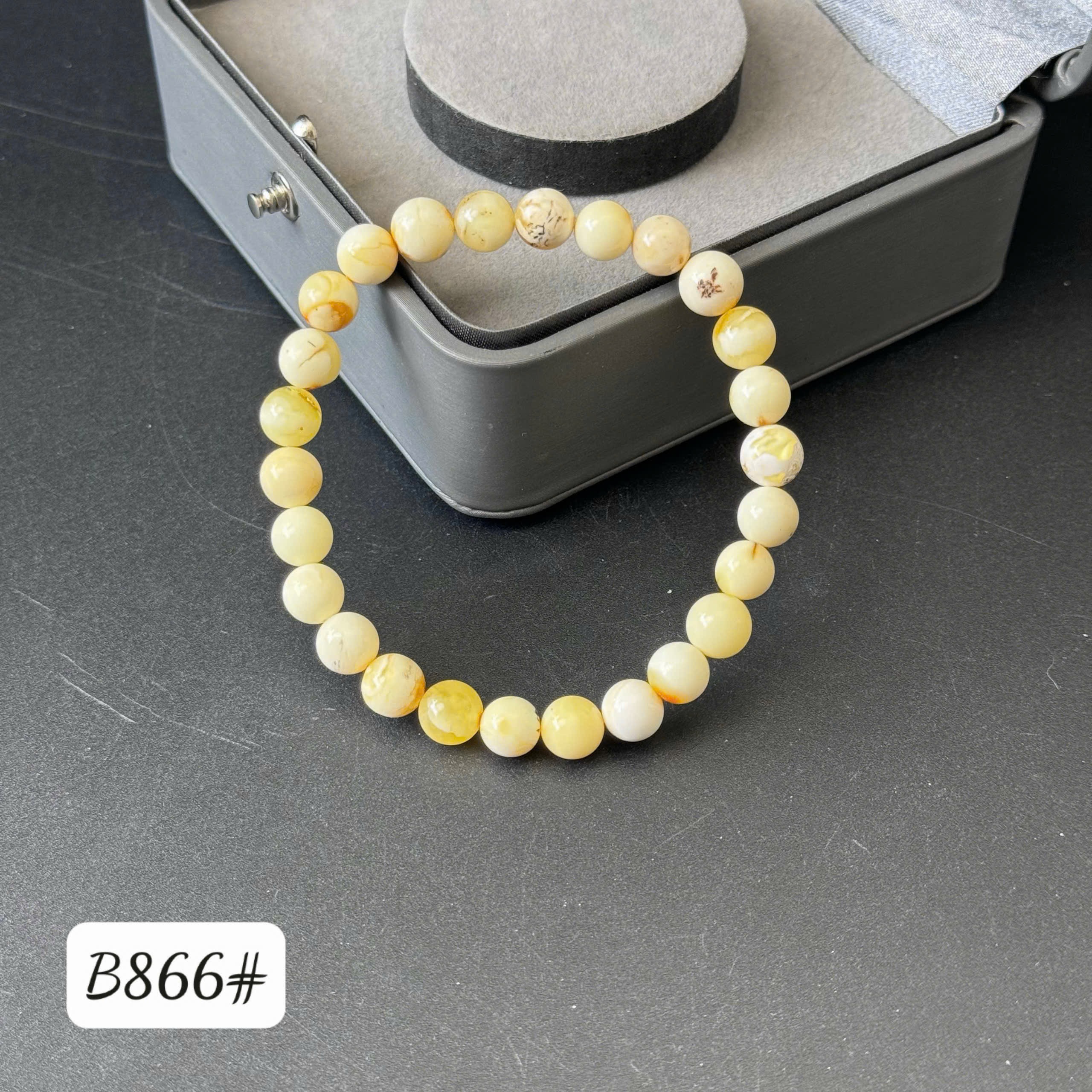 Lắc tay mộc bạch B866