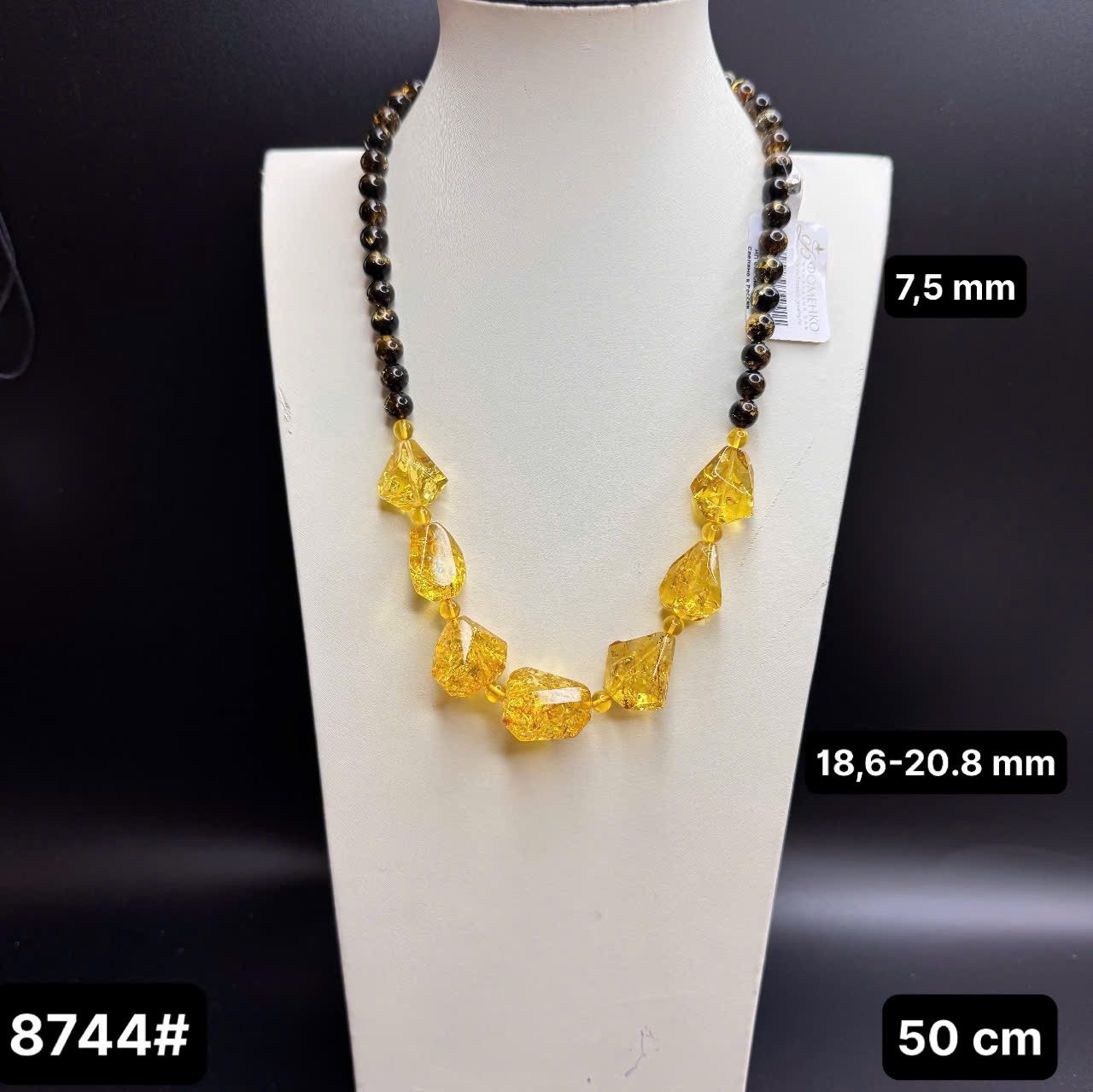 Dây chuyền rêu nở hoa cắt giác 8744