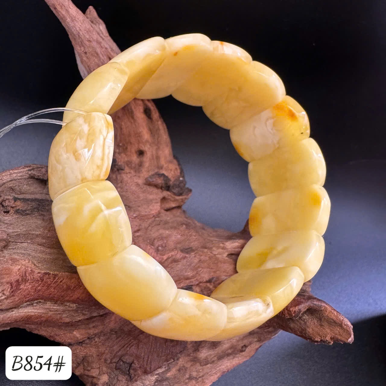 Lắc tay hoàng gia B854