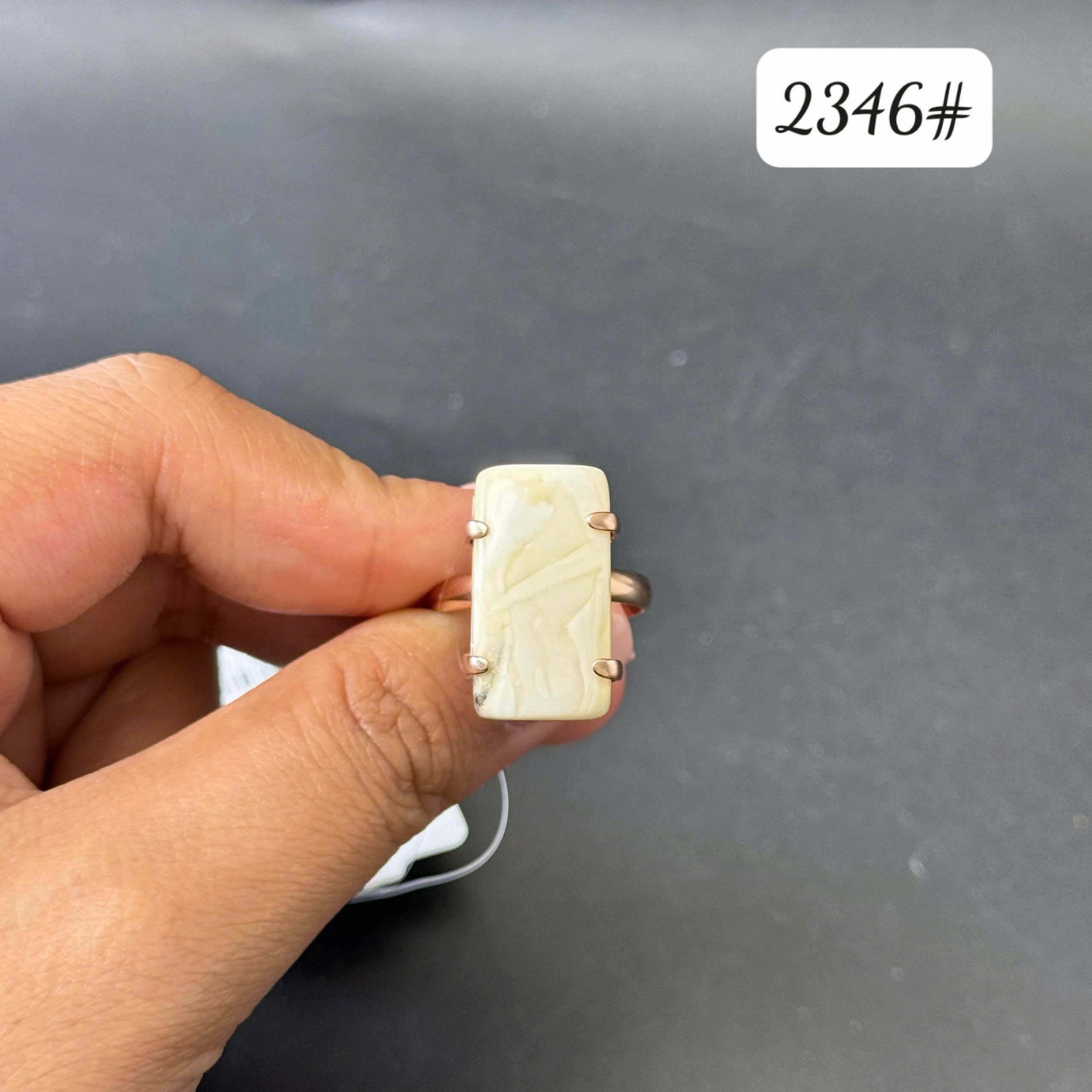 Nhẫn chữ nhật bạch 2346