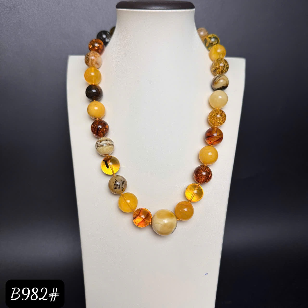 Dây chuyền đa sắc B982