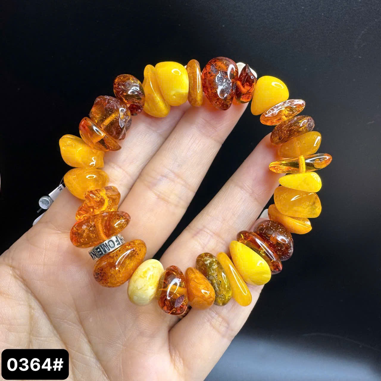 Lắc tay hạt xiên ngang 0364