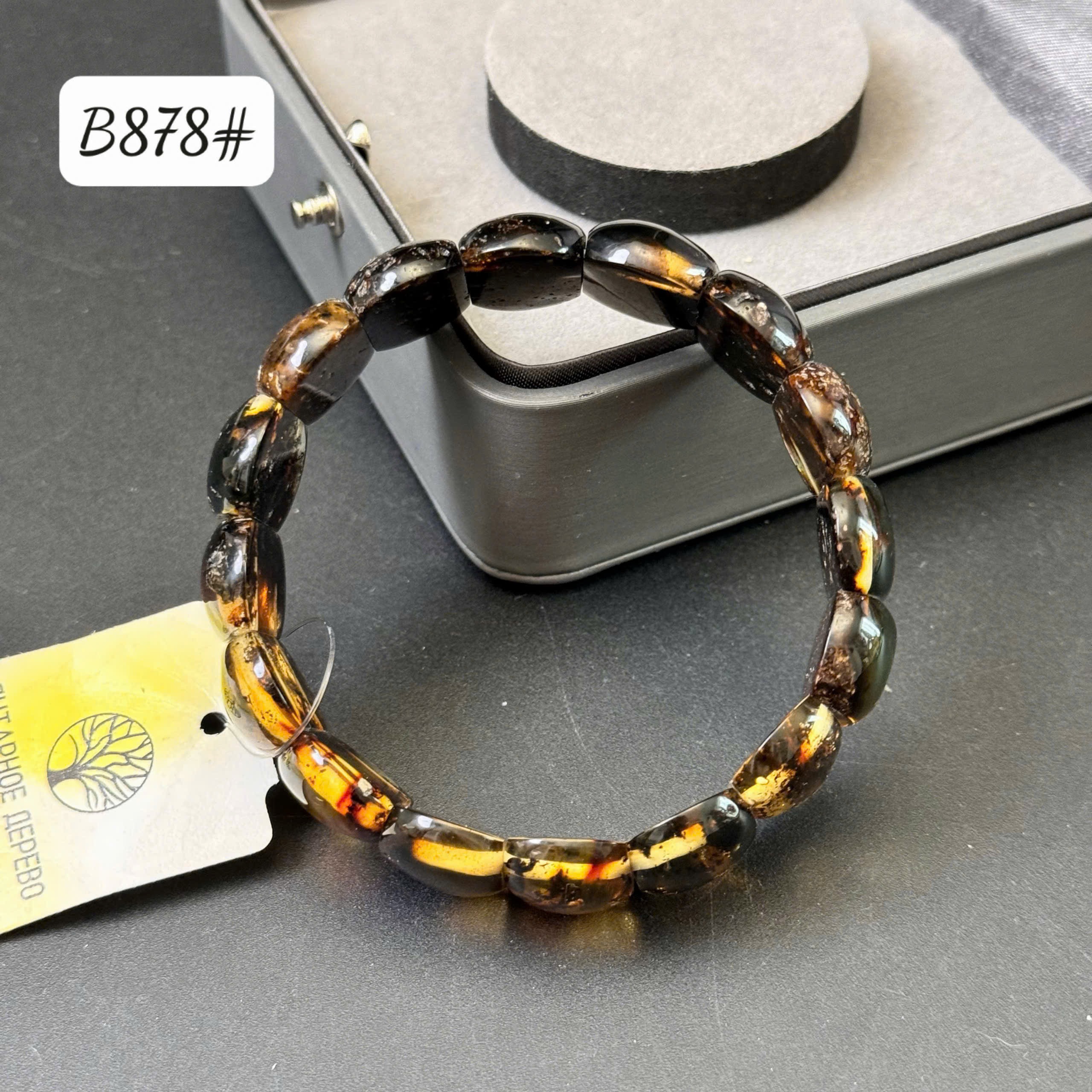 Lắc tay rêu B878