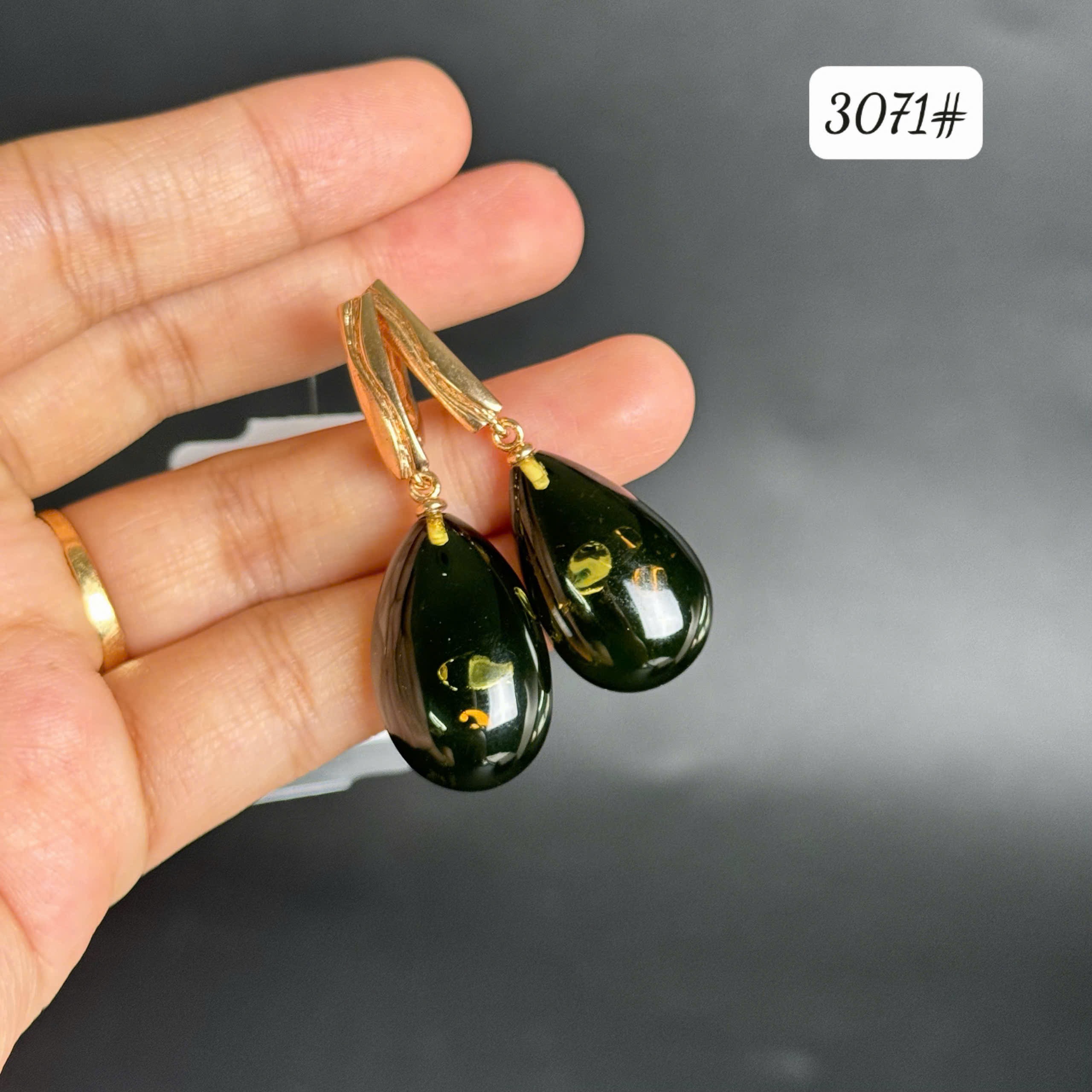 Bông tai xanh nở hoa 3071