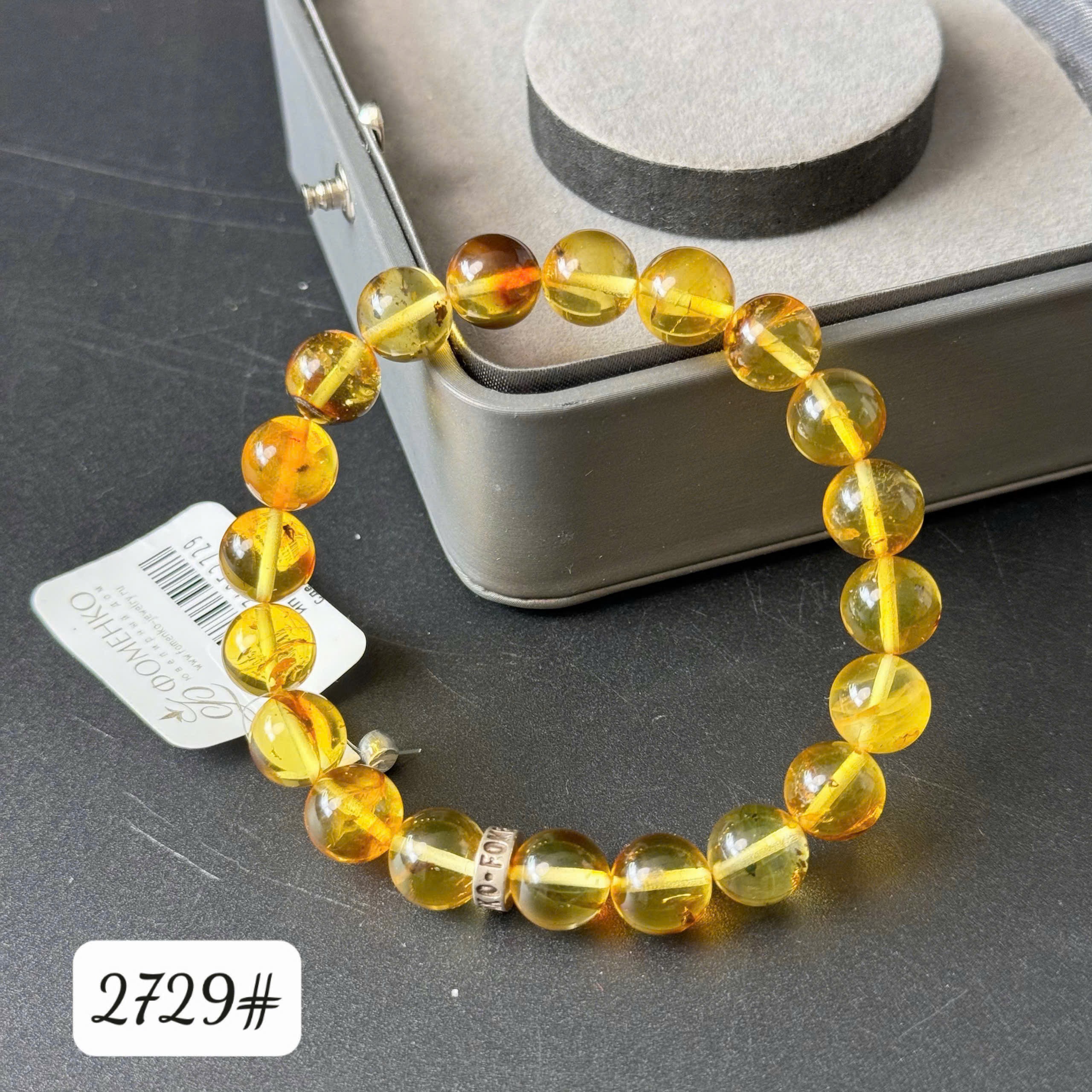 Lắc tay côn trùng 2729