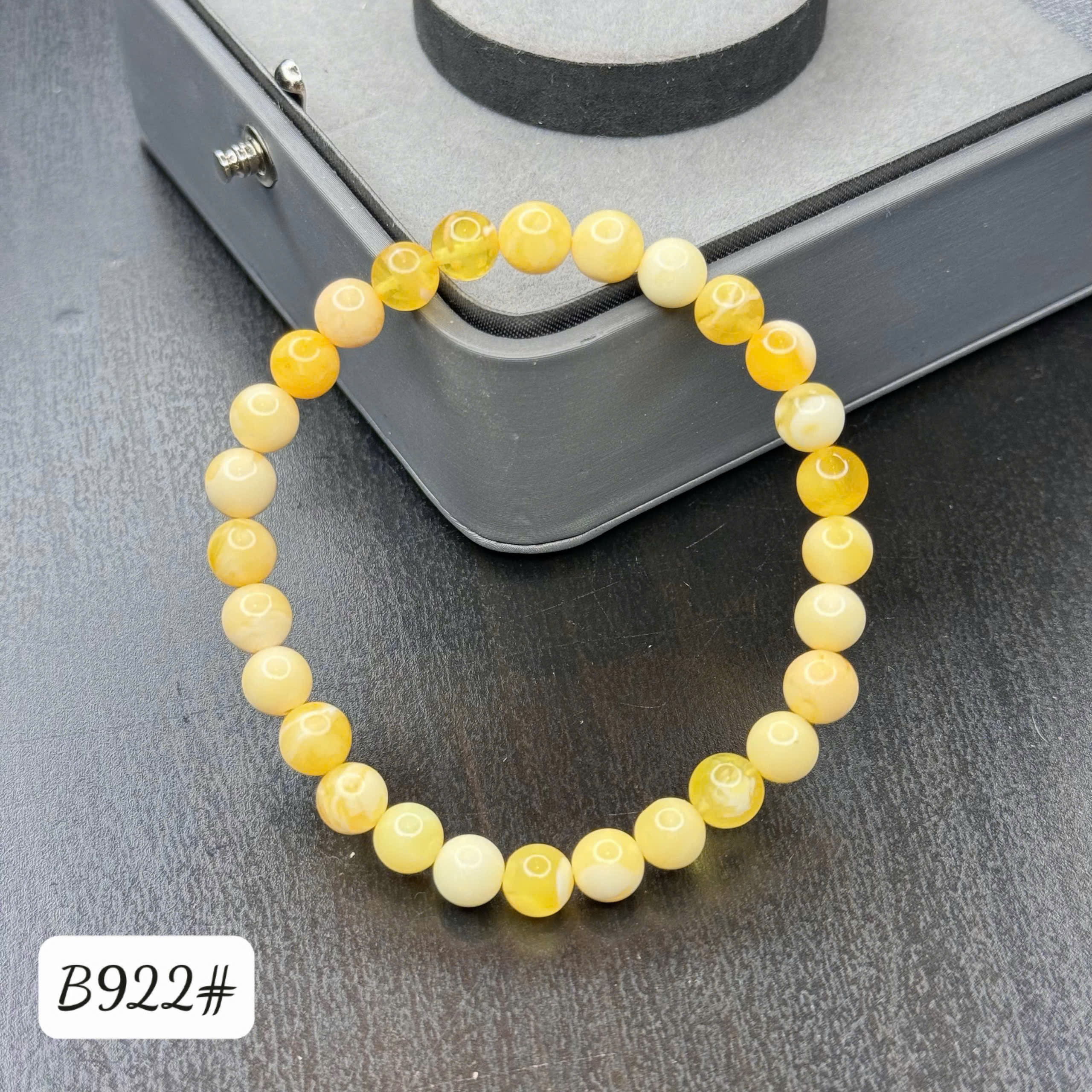 Lắc tay hoàng gia B922